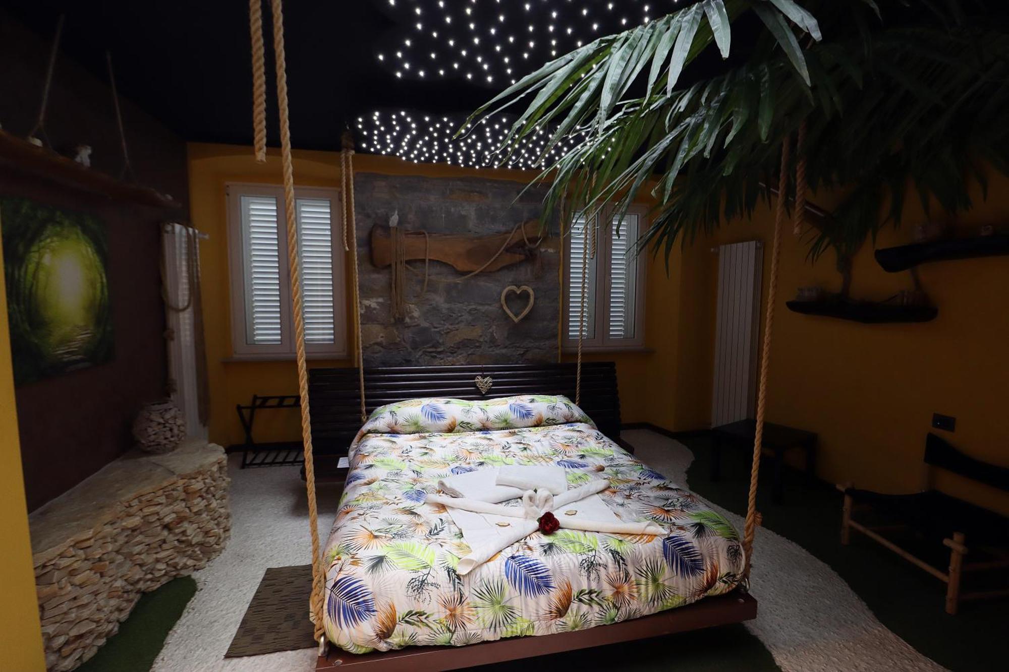 Thematic Rooms - Athema Atmosphere Trieste Extérieur photo